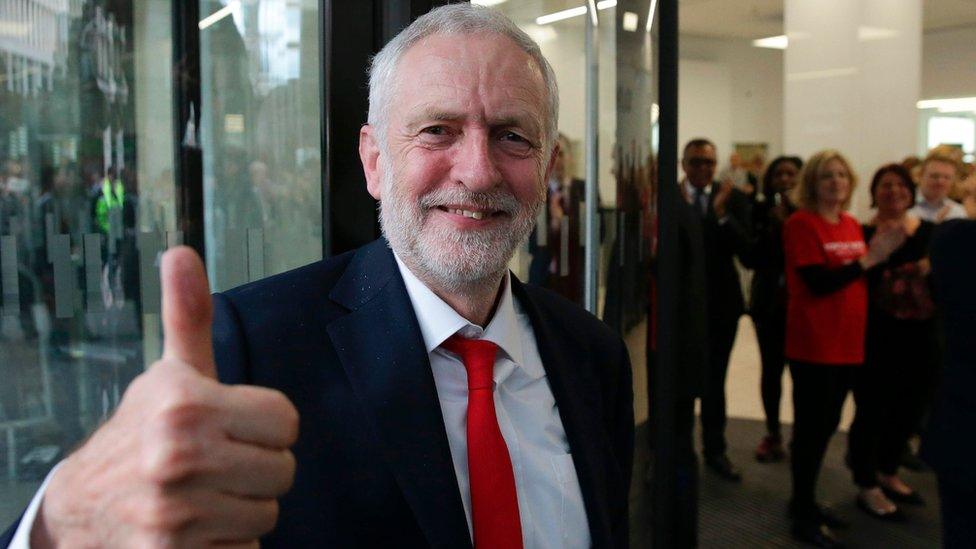 Jeremy Corbyn doing a thumbs up