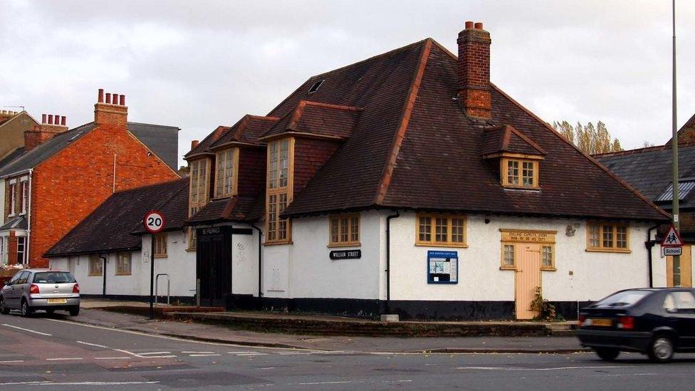 10th Oxford Scout Hall