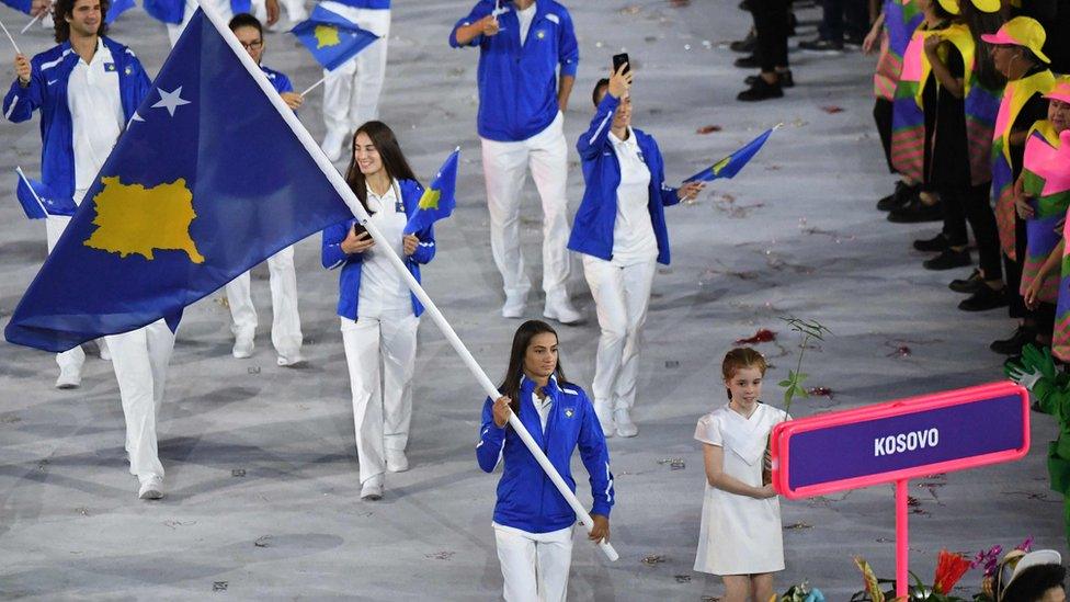 Kelmendi led a team of eight Kosovo athletes at the opening ceremony on 6 August