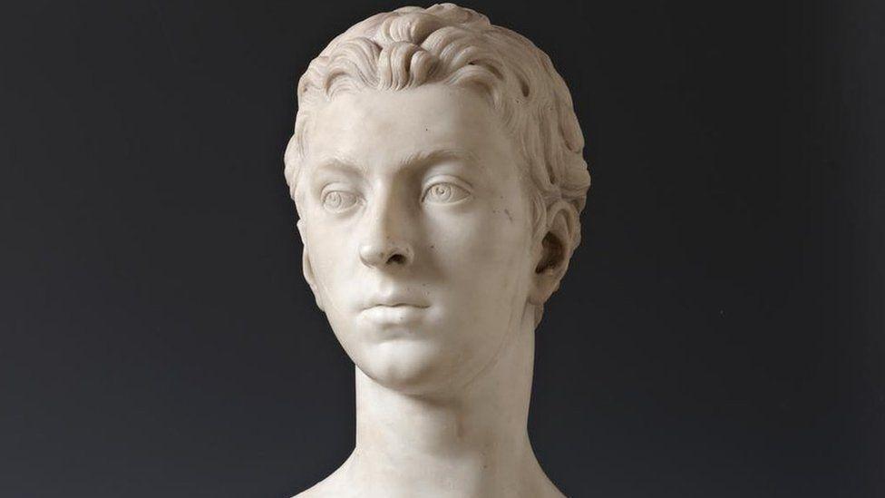 Ìomhaigh de Sir John Gordon