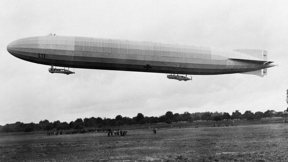 Zeppelin L-13, 1916