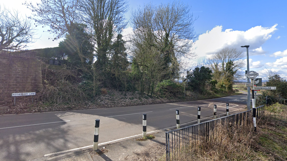 Rotherham Lane at Laughton-en-le-Morthen