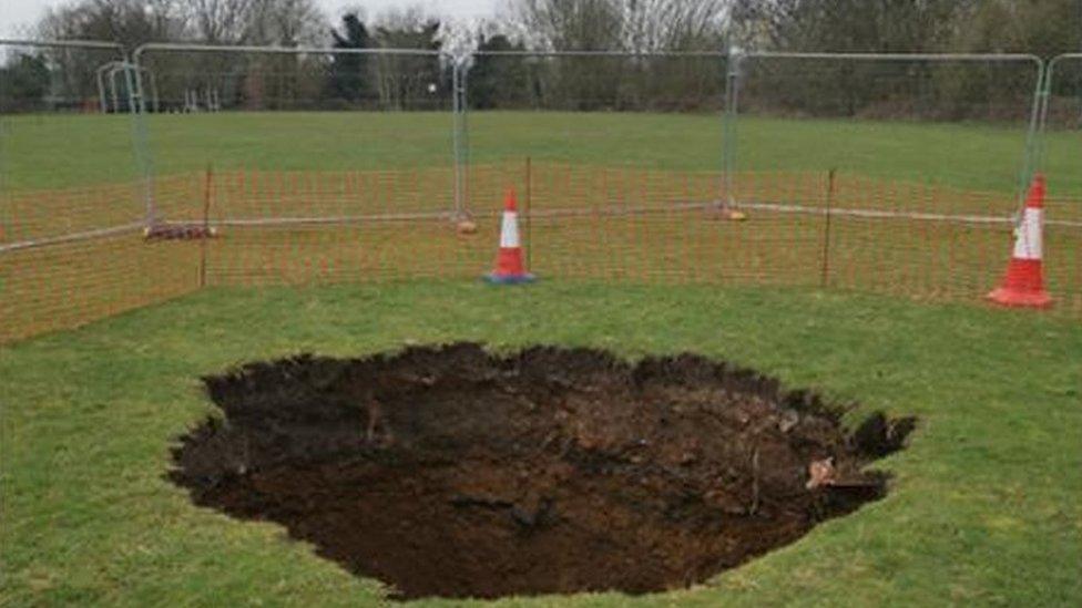 Sinkhole in Sappers Field, Wooburn