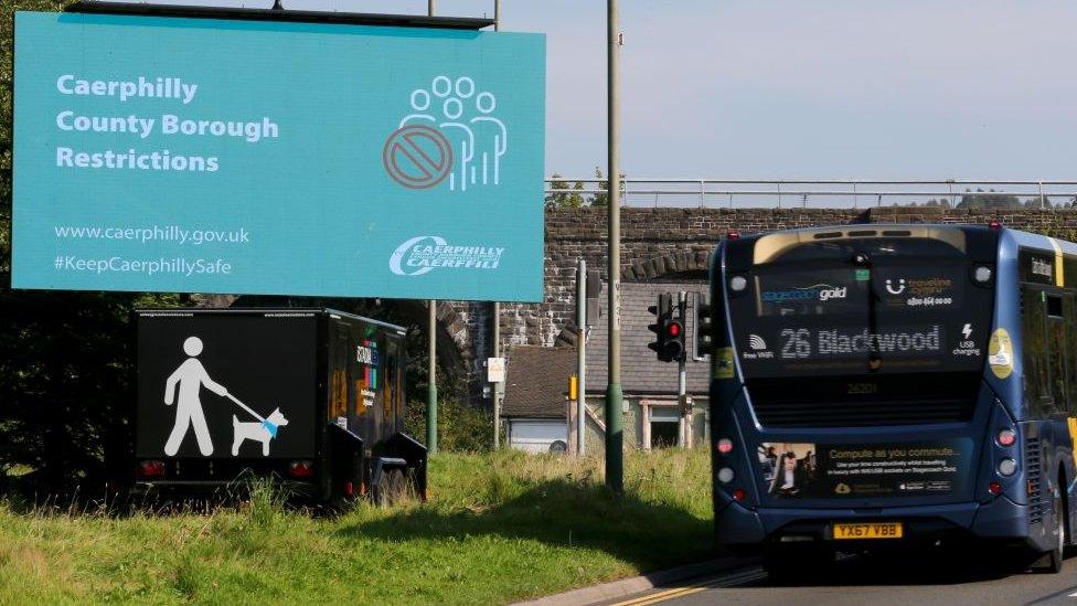 Caerphilly lockdown sign and coach