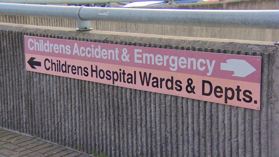 Children's A&E sign