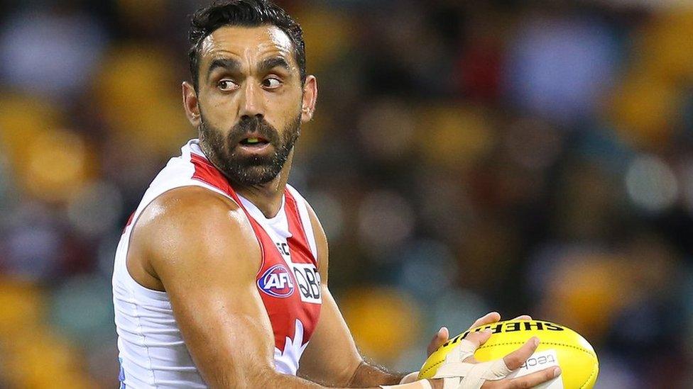 Adam Goodes plays in Brisbane (May 2015)