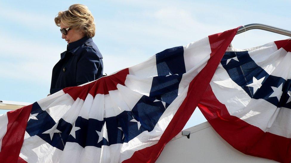 Hillary Clinton arrives in St Louis