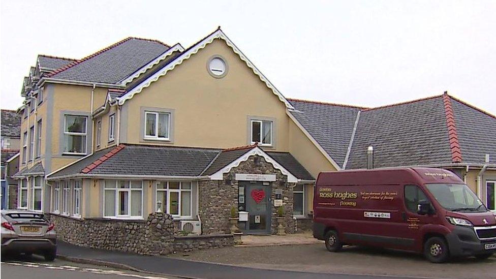 Meddyg Care in Criccieth, Gwynedd