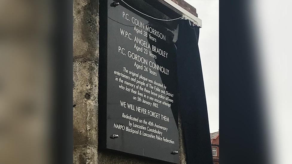 New plaque in honour of three police officers who died in 1983 on duty