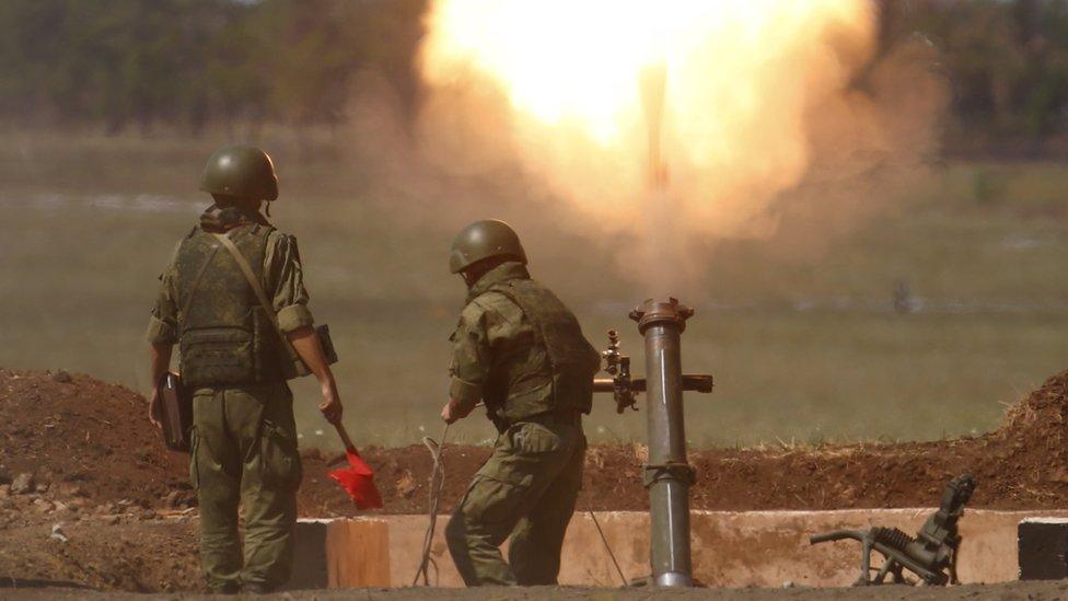 Russian mortar team on exercise, 10 Aug 15