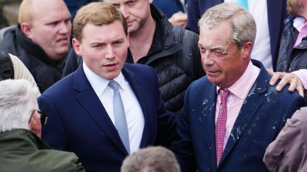 Reform denies rules broken by Farage after benefits from ally not declared