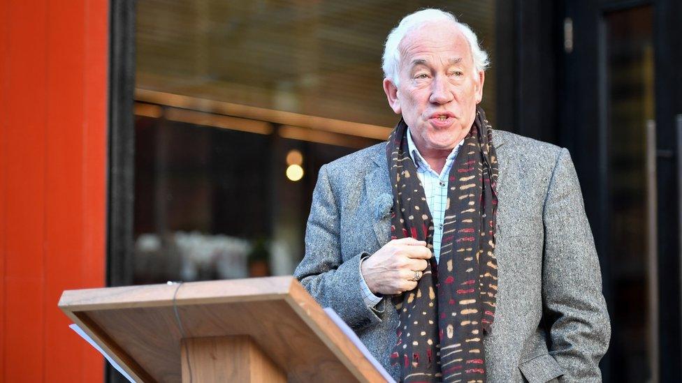 Simon Callow