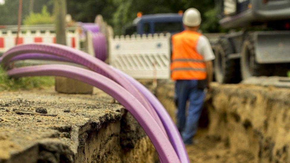 Road works for broadband