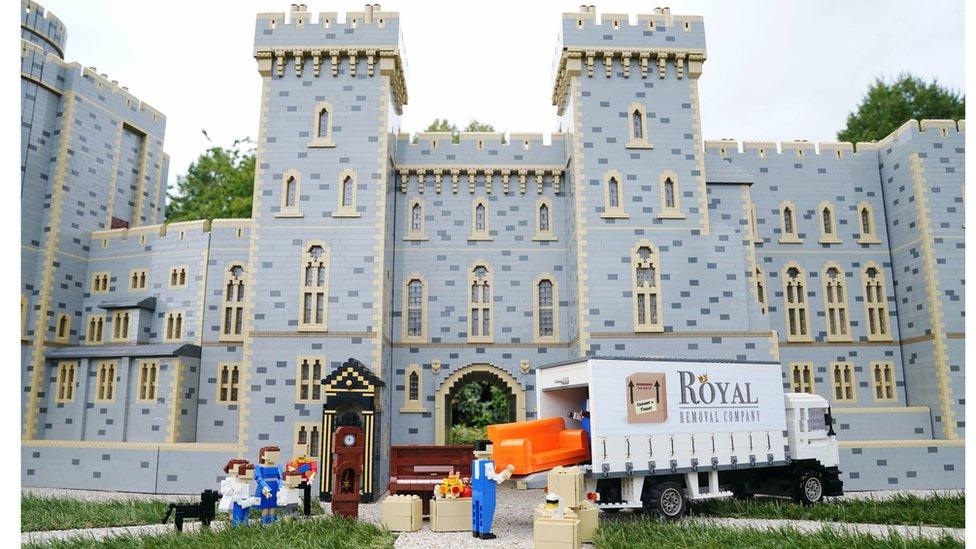 Lego Windsor castle and models of the Duke and Duchess moving house