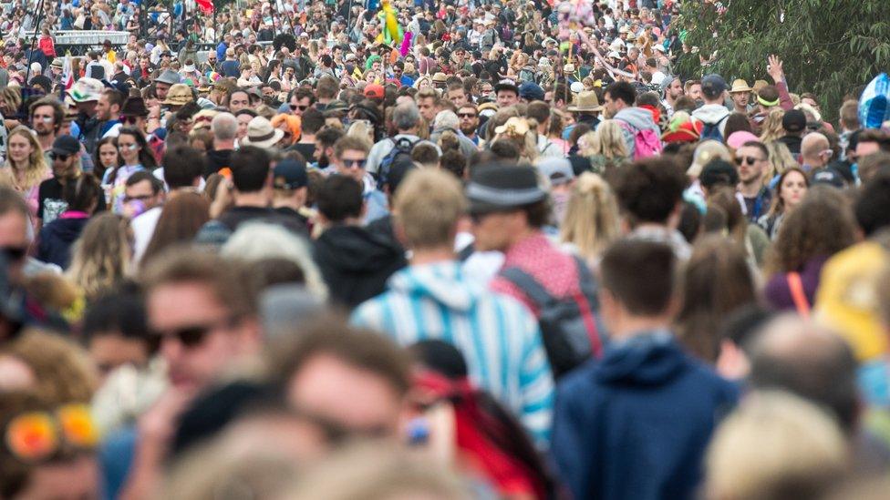 Crowds arrive at Glastonbury, 2017