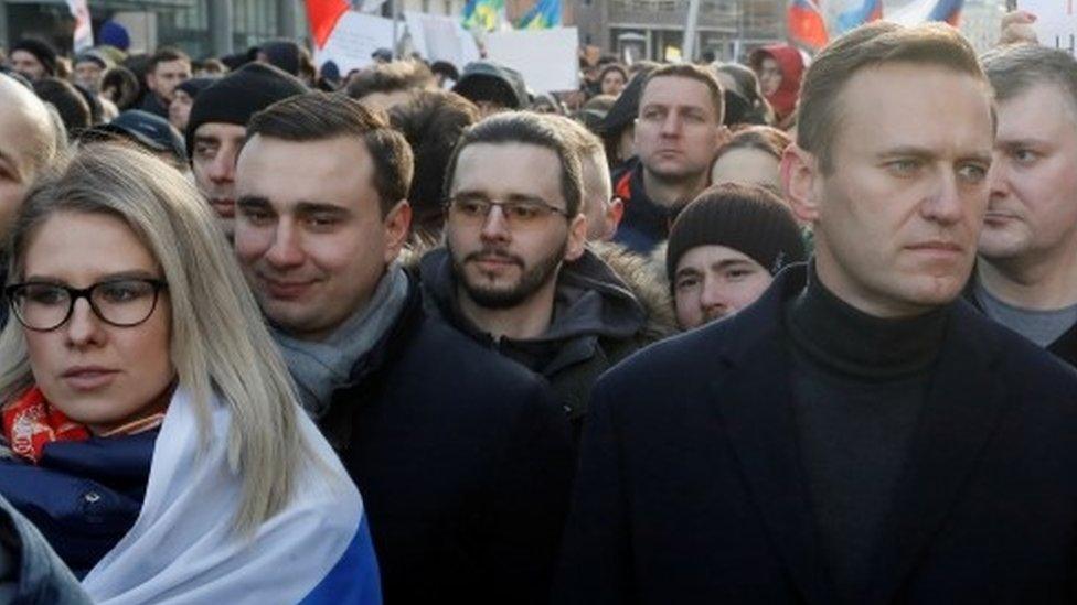 Lyubov Sobol and Alexei Navalny (right) at a rally in Moscow (29/02/20)