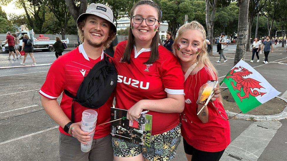 Photo of Welsh rugby fans in France