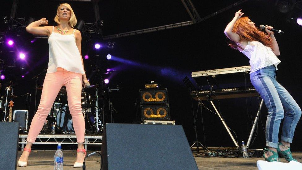 Atomic Kitten perform