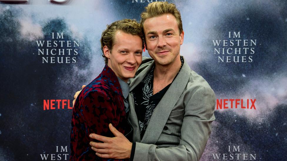 Austrian actor Felix Kammerer (left) and German actor Albrecht Schuch at the premiere of All Quiet On The Western Front