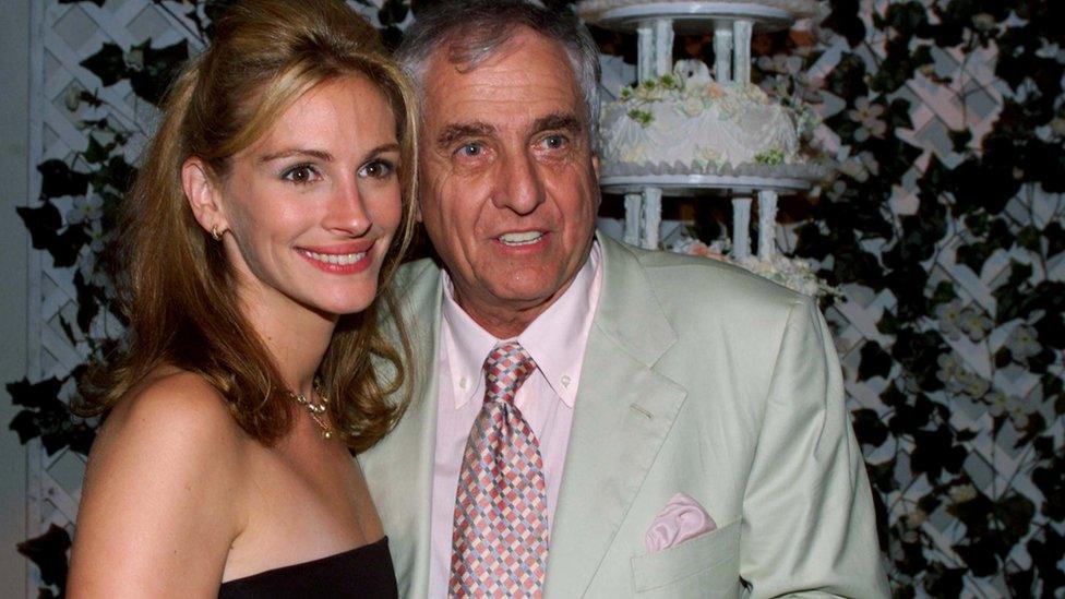 Julia Roberts and Garry Marshall