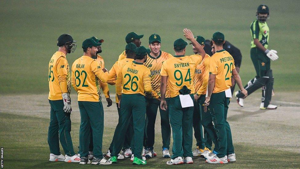 South Africa's cricketers celebrate a wicket