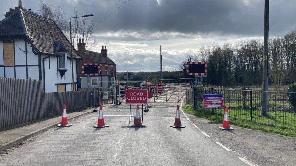 Road closed at a level crossing