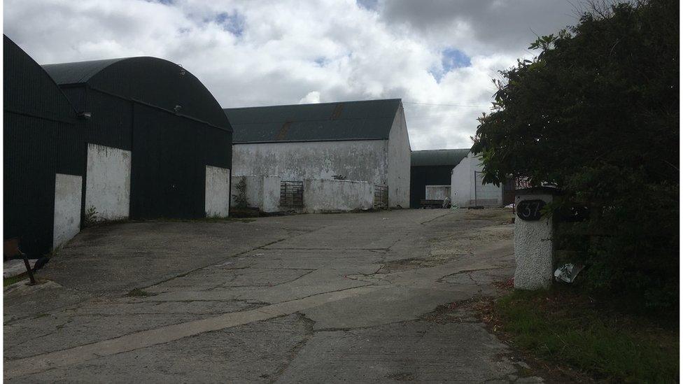 farm sheds at ballyhanedin road claudy