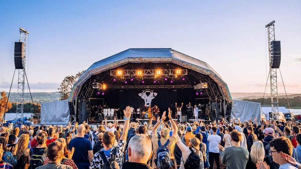 Crowds watching a performance on ValleyFest's main stage