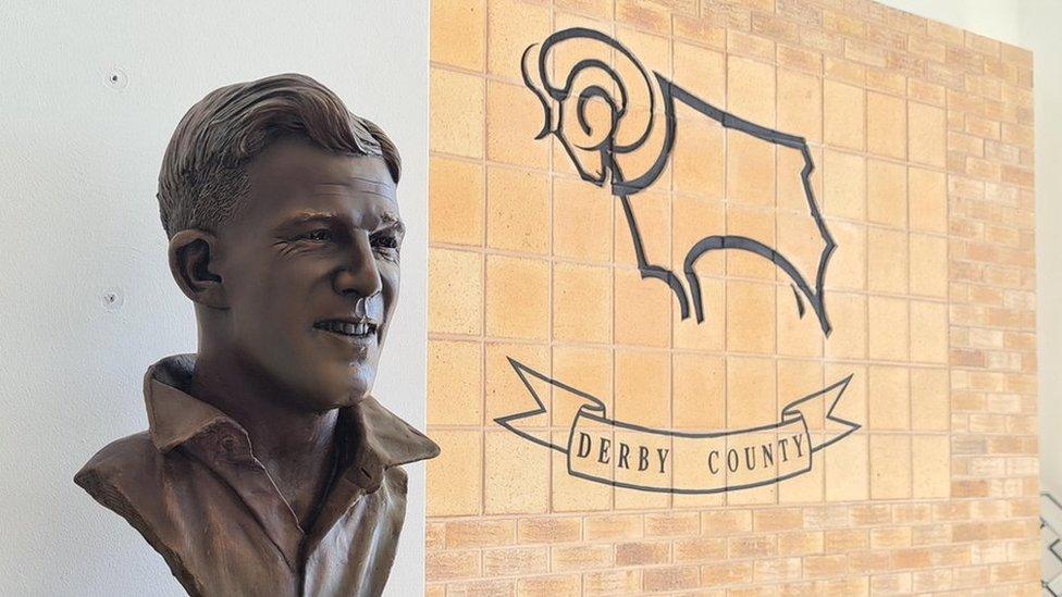 Reg Harrison Derby County bust