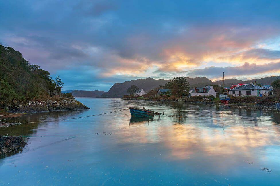 old boat at plockton 