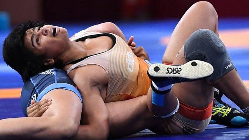 Divya Kakran wrestling