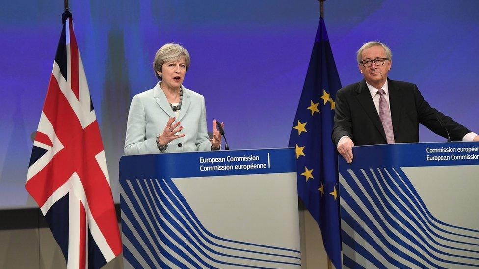 Theresa May and Jean-Claude Juncker