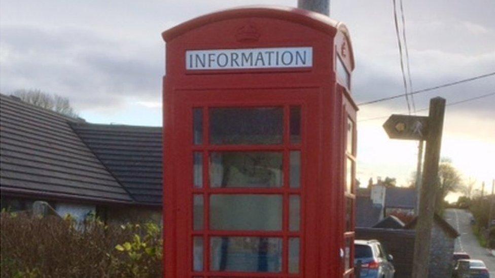 Phone box in Eryrys