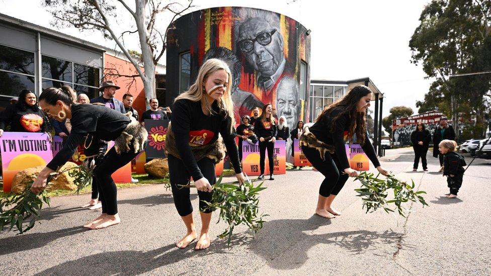 Djirri Djirri Dancers perform at a Yes campaign event