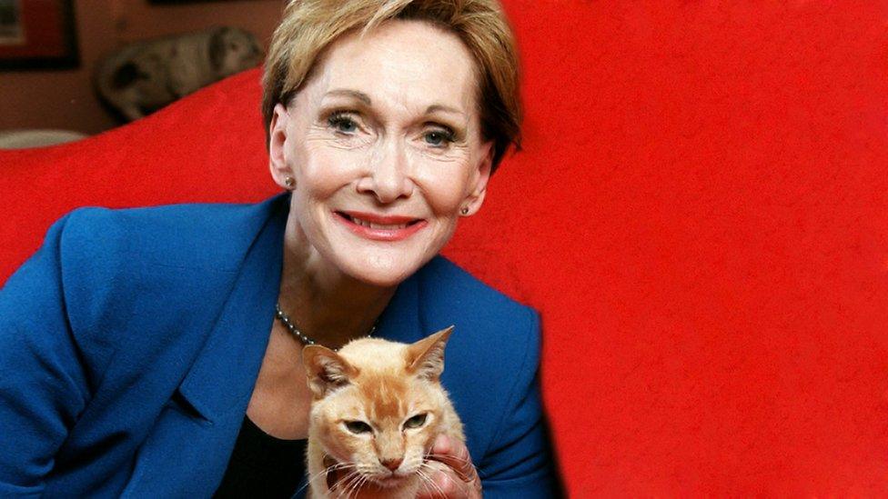 Sian Phillips