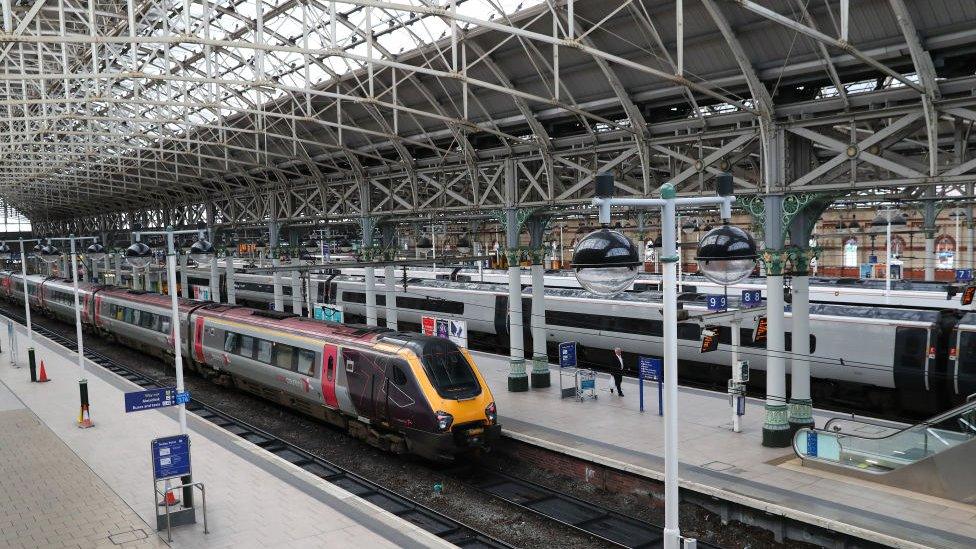 Near empty Manchester Piccadilly station