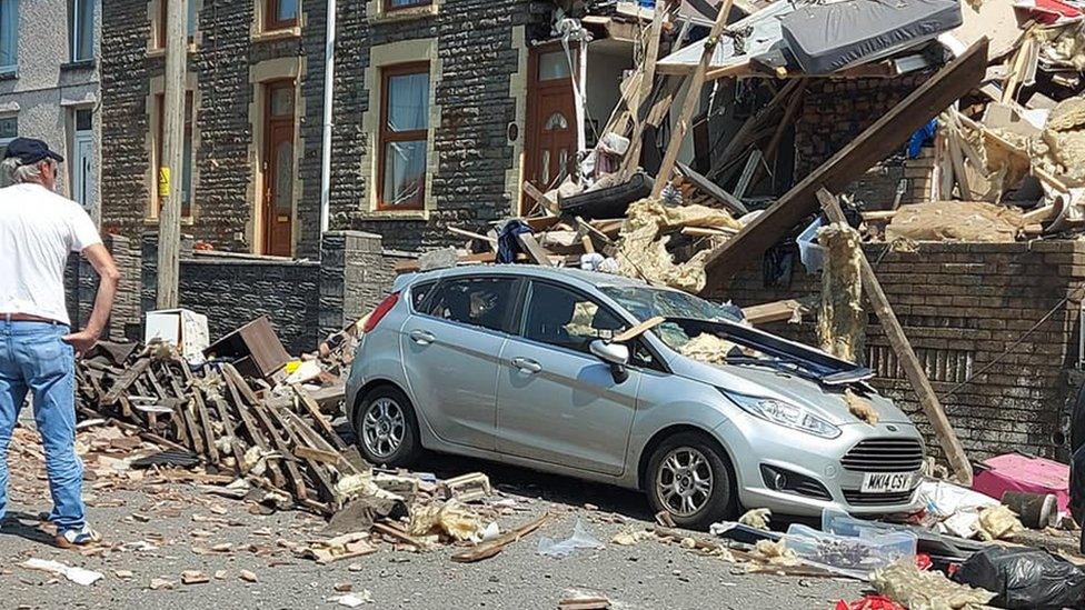 Explosion at house in Seven Sisters