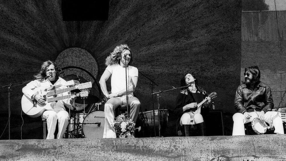 Led Zeppelin