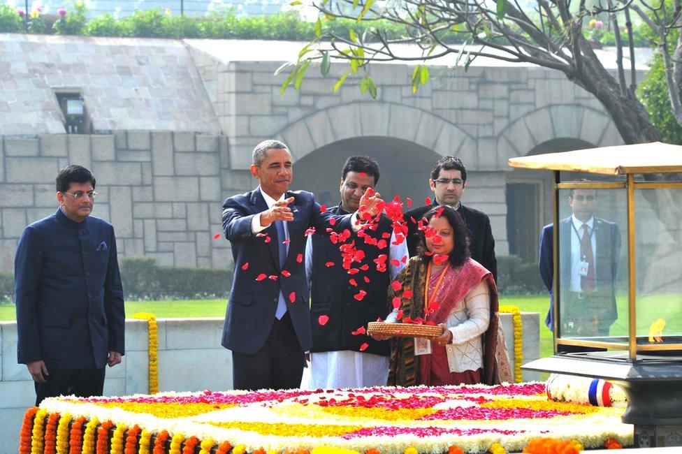 US President Barack Obama paying floral tributes at the samadhi of Mahatma Gandhi at Rajghat in Delhi.