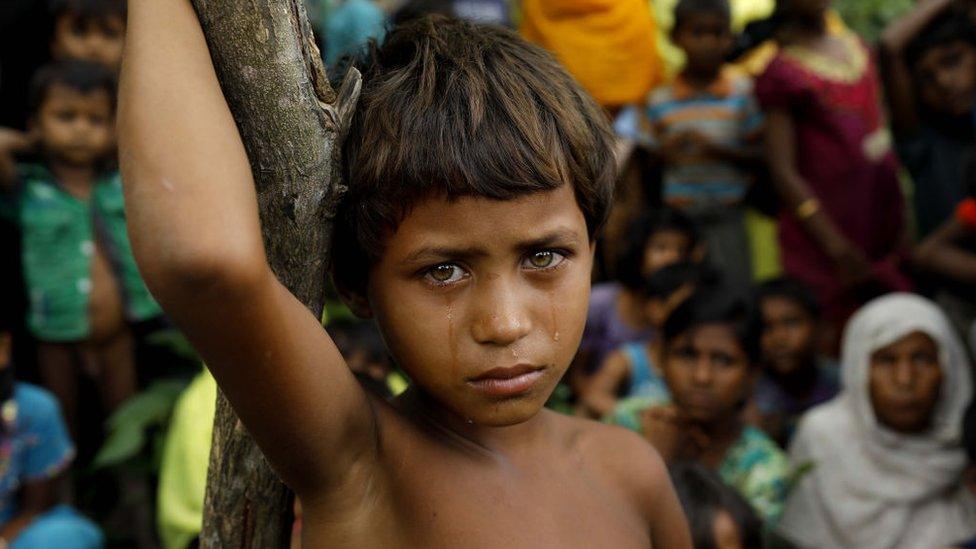 A Rohingya refugee girl