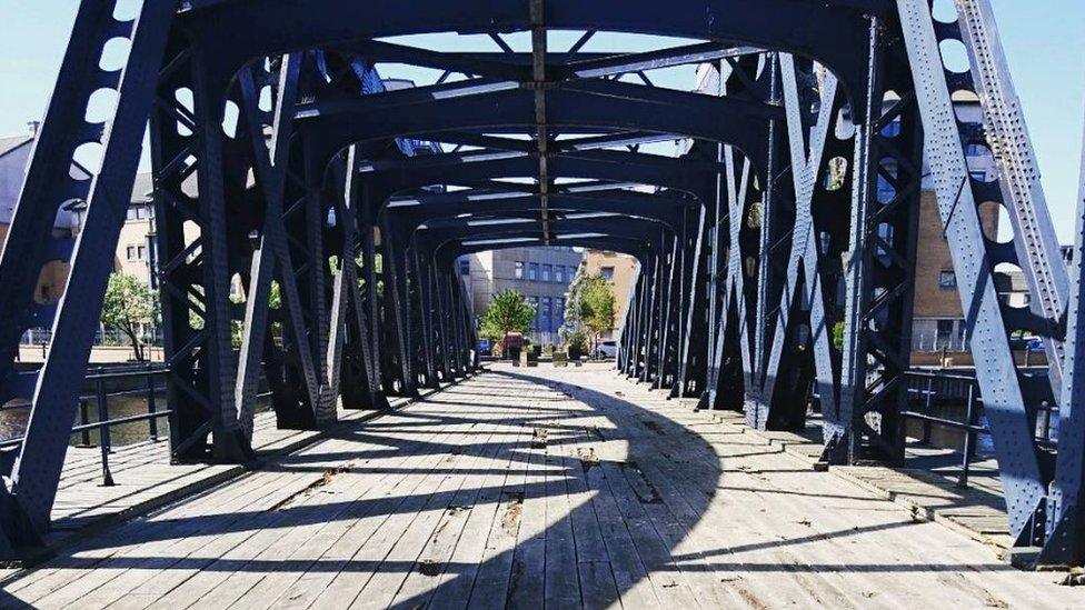 Victoria Swing Bridge