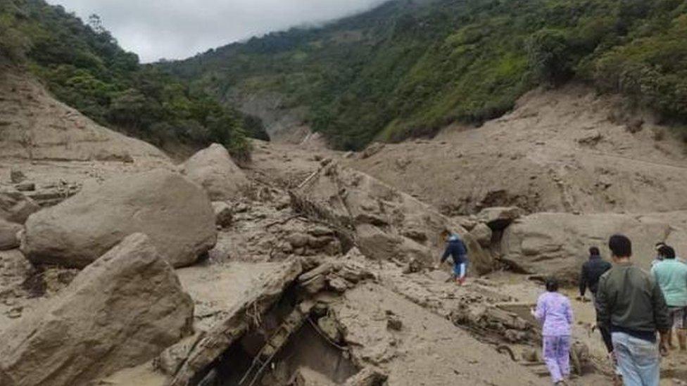 Photo from the scene of the collapsed bridge in Quetame, Colombia.