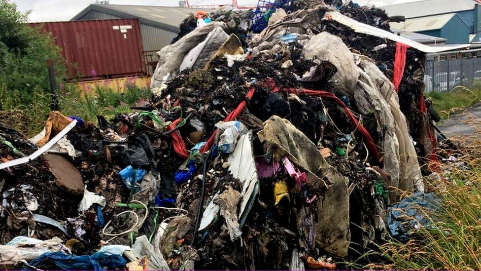 Garbage mountain on Fallowfield Loop