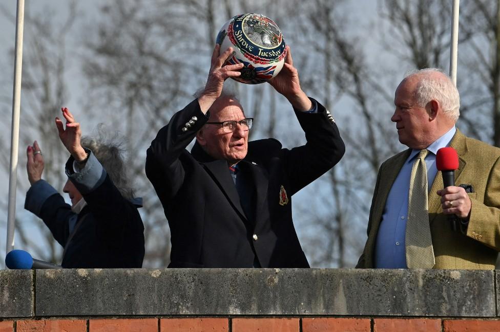 Shrovetide ball being put into play