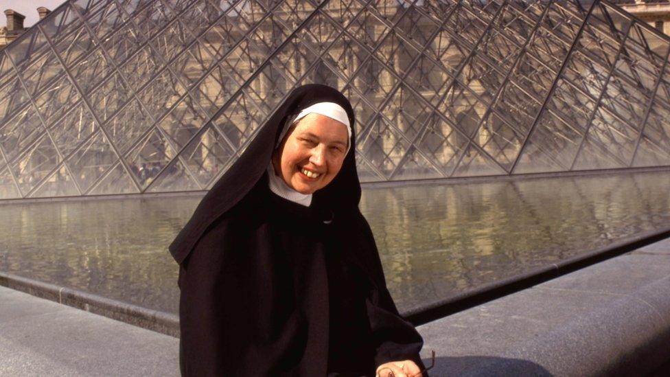 Sister Wendy Beckett in Paris in 2014