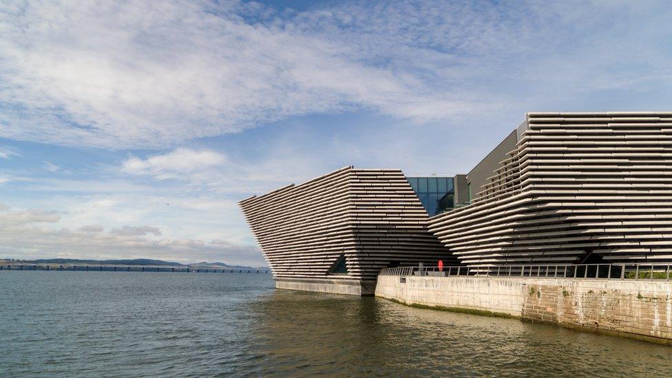 dundee V&A