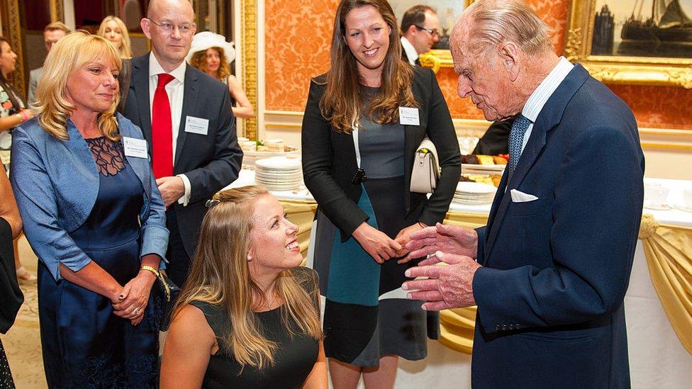 Hannah Cockroft meets the Duke of Edinburgh in 2016