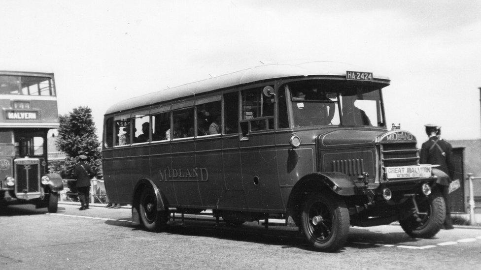 A 1924 single decker at Great Malvern