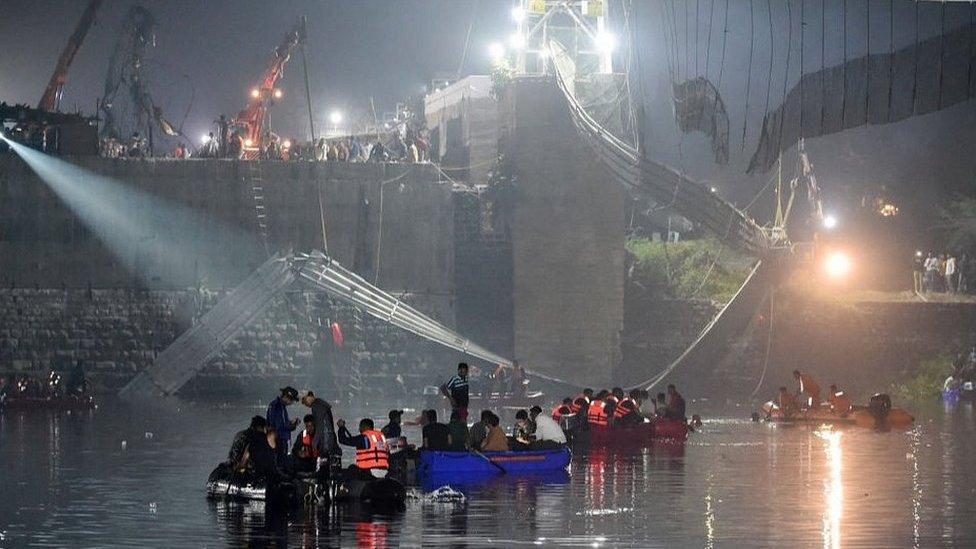 Search at collapsed bridge, Morbi, 30 Oct 22