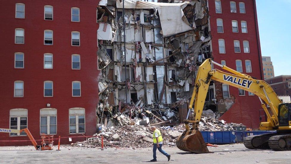 A partially collapsed six-story apartment block in Davenport, Iowa on 29 May